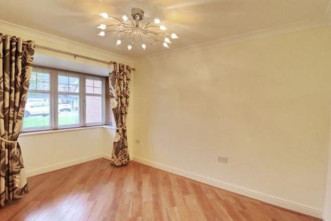29 Godolphin Close, Eccles, Manchester, M30 9EW