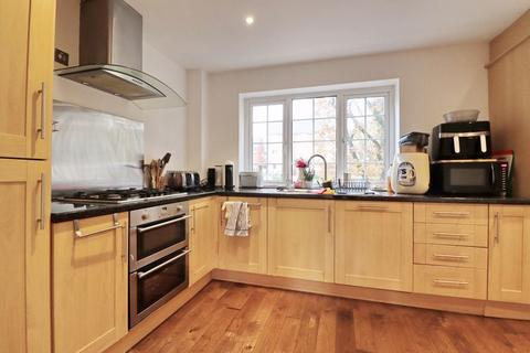 342 Manchester Road, Worsley, Manchester, M28 3WE