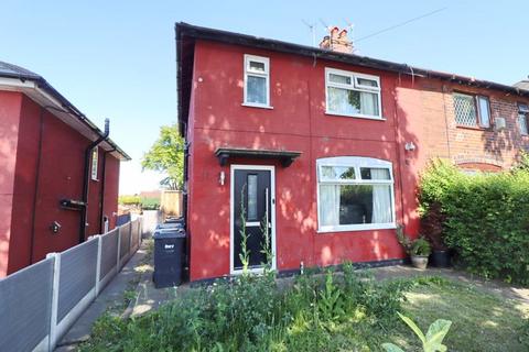 3 bedroom semi-detached house for sale, Hawthorn Avenue, Manchester M26