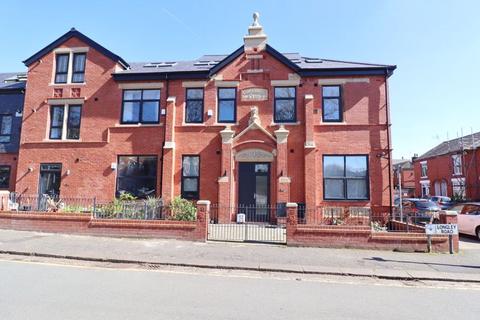 3 bedroom apartment for sale, Westminster Road, Manchester M28