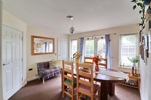 3 bedroom end of terrace house for sale, Oliver Fold Close, Manchester M28