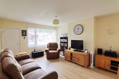 2 Greenoak Drive, Worsley, Manchester, M28 3QR