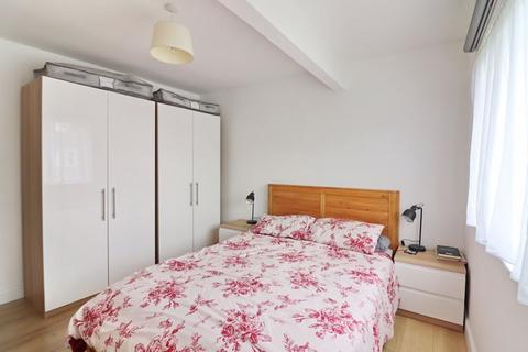 2 Greenoak Drive, Worsley, Manchester, M28 3QR