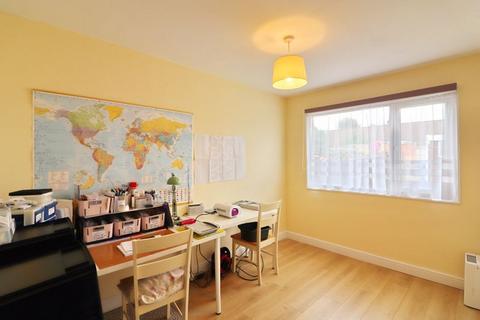 2 Greenoak Drive, Worsley, Manchester, M28 3QR