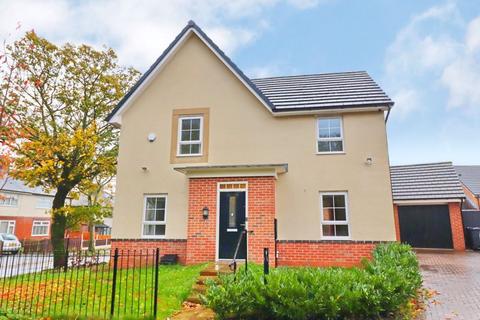 4 bedroom detached house for sale, Whitewood Road, Manchester M28