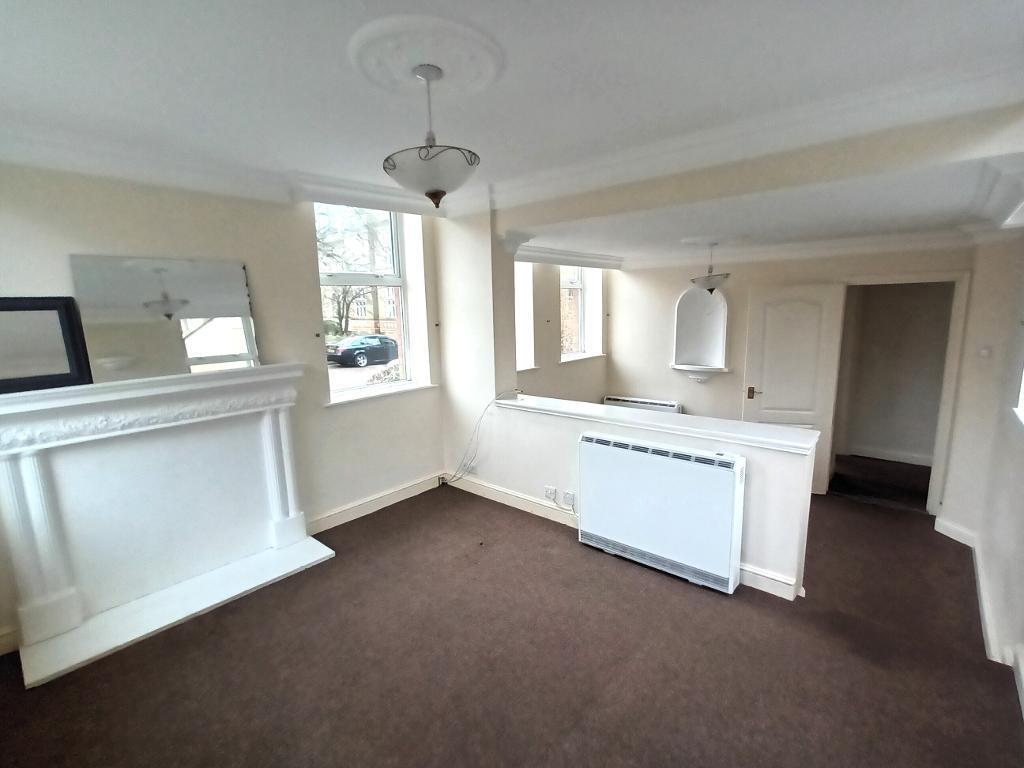 Split level lounge