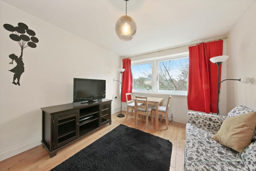 Apartment in Hilgrove Road - View 5