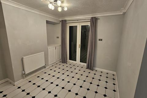 1 bedroom in a house share to rent, Tuckswood Lane - UFM