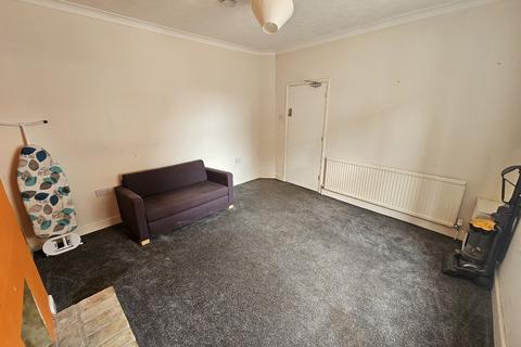 1 bedroom in a house share to rent, St Nicholas Street - UF