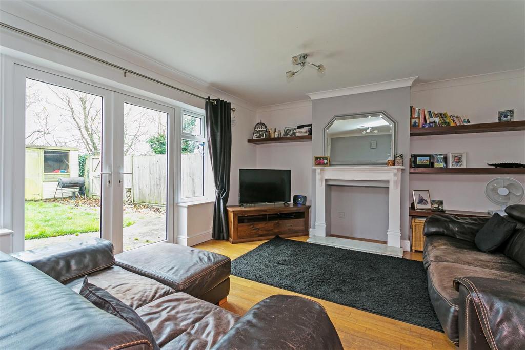 Robinhood Close, Cippenham 3 bed semidetached house for sale £470,000