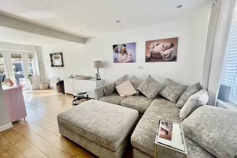 17 Alder Close, Eaton Ford, St Neots, PE19 7GQ