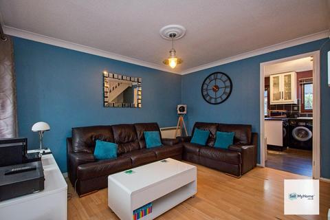 58 Drummond Close, Erith, DA8 3QS