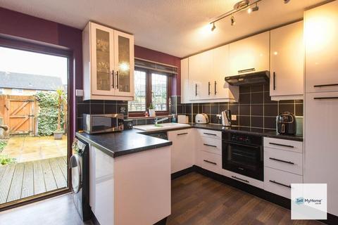 58 Drummond Close, Erith, DA8 3QS