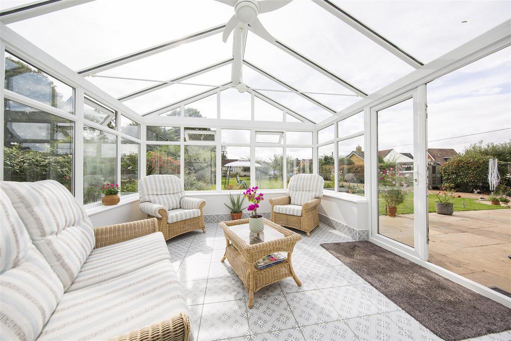 Conservatory with Underfloor Heating