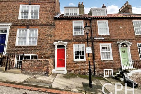 33 Castlegate, Scarborough, YO11 1QY