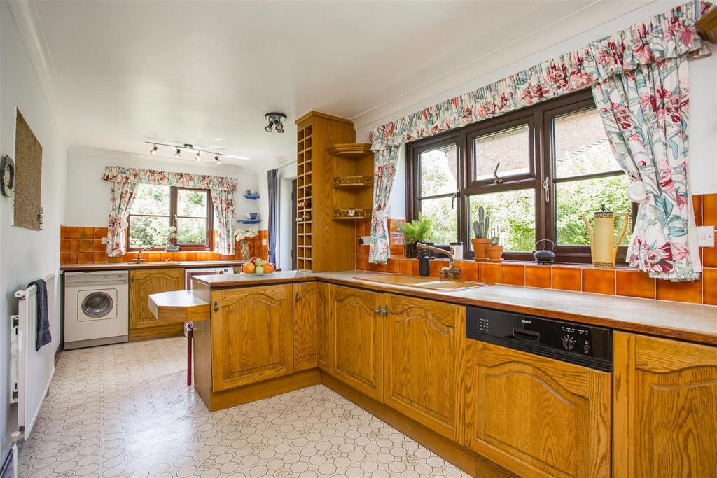 Kitchen Breakfast Room