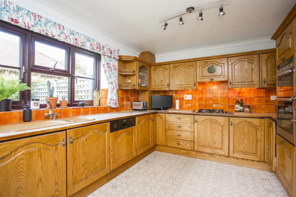 Kitchen Breakfast Room