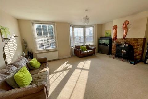 3 bedroom detached house for sale, Church Hill, Plaxtol TN15