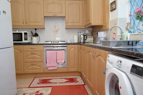 118 Hadfield Street, Oldham, OL8 3EE
