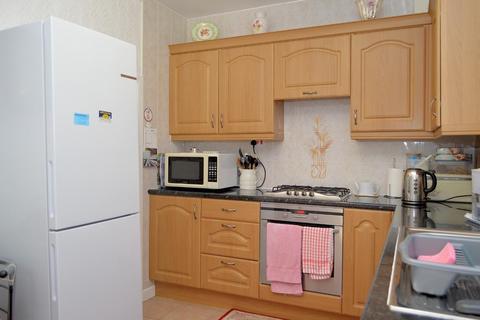 118 Hadfield Street, Oldham, OL8 3EE