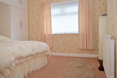 118 Hadfield Street, Oldham, OL8 3EE