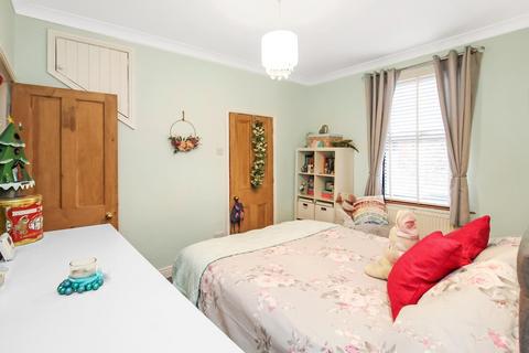 2 bedroom terraced house for sale - Brewster Terrace, Ripon