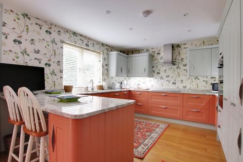 Greenholm North Weirs, Brockenhurst, SO42 7QA