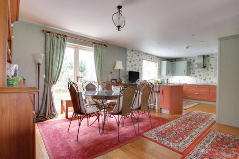Greenholm North Weirs, Brockenhurst, SO42 7QA