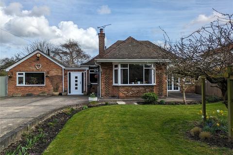 3 bedroom bungalow for sale, Tetney Road, Humberston, Grimsby, Lincolnshire, DN36
