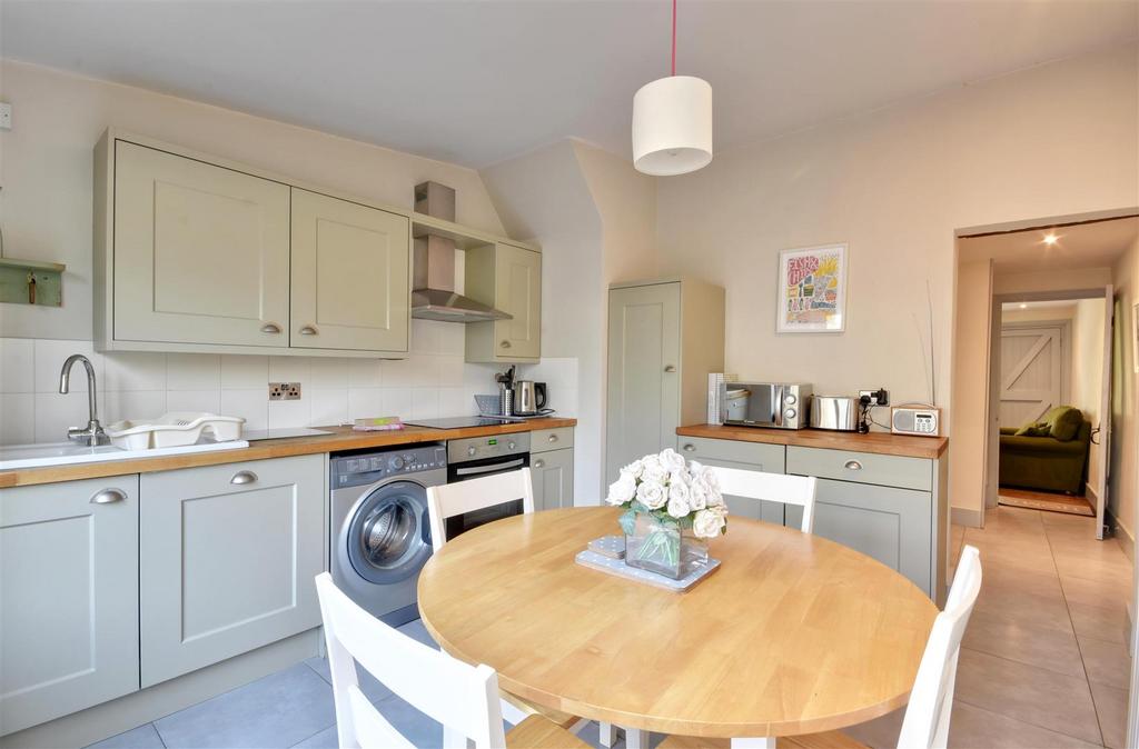 Rye Harbour Road, Rye Harbour, Rye 2 bed house for sale £345,000