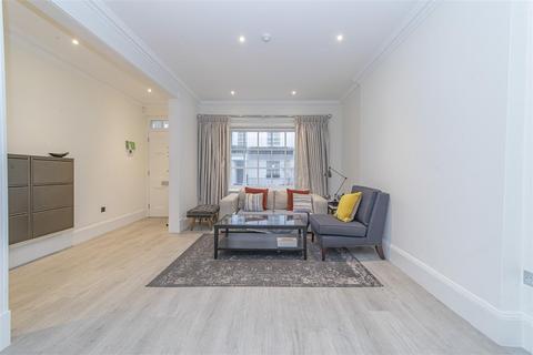 5 bedroom terraced house to rent - Trevor Place, London, SW7