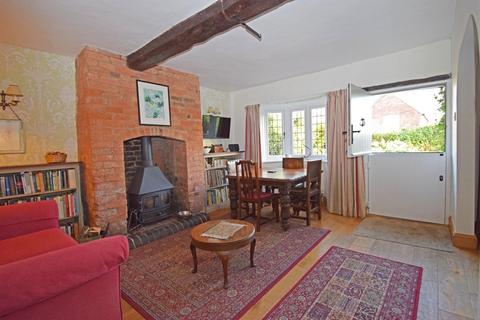 5 bedroom detached house for sale, Meadow Cottage, Whitford Bridge Road, Stoke Pound, Worcestershire, B60 4HE