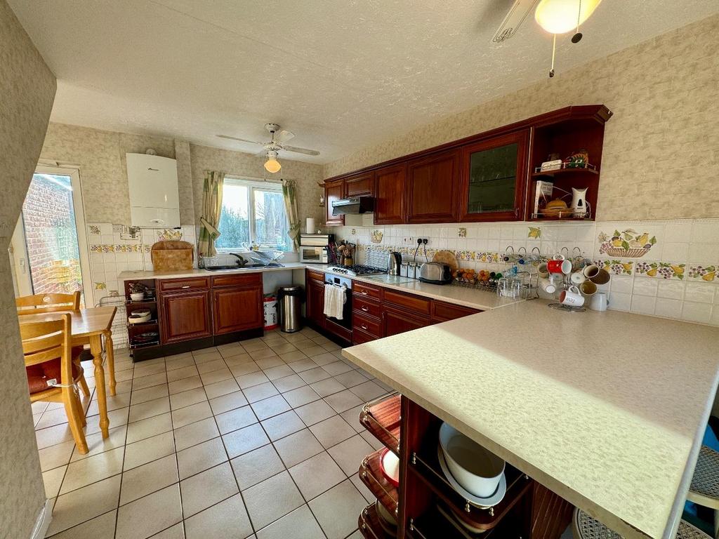Kitchen diner