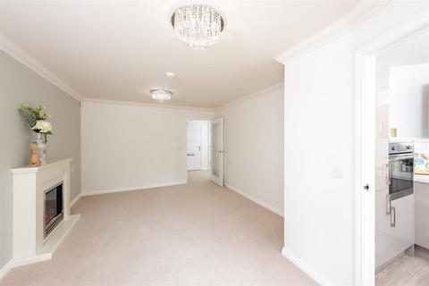 2 bedroom flat for sale, 32 Commercial Rd, Tonbridge TN12