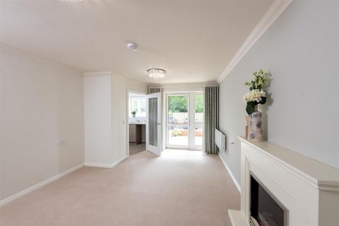 undefined, 32 Commercial Rd, Tonbridge TN12