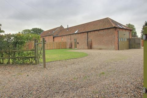 5 bedroom barn conversion to rent - Abbey Lane, Haveringland, Norwich