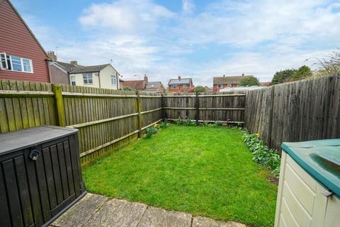 2 bedroom end of terrace house for sale, Watling Street, Hockliffe, Leighton Buzzard