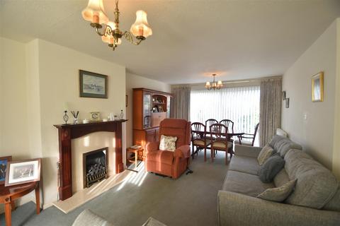 6 Clarkefields, Bayston Hill, Shrewsbury, SY3 0ES