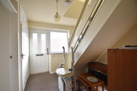 6 Clarkefields, Bayston Hill, Shrewsbury, SY3 0ES