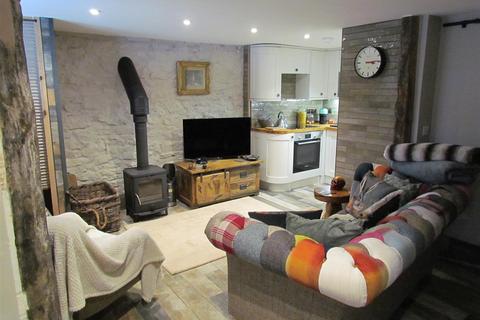 1 bedroom cottage for sale, Firthland Road, Pickering