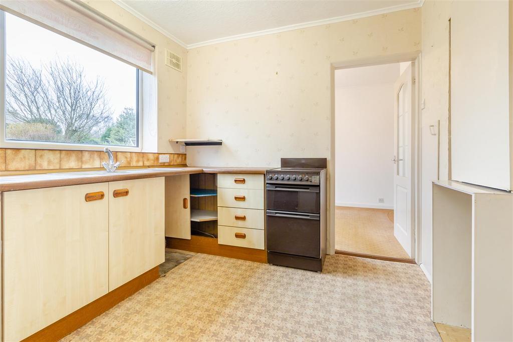 8579907-interior18.jpg