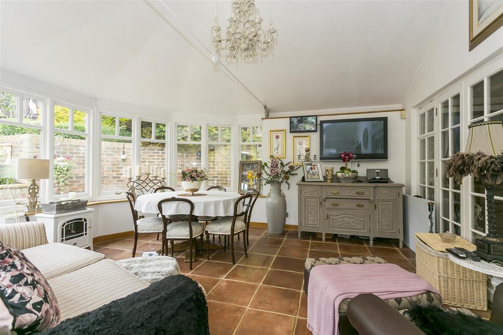 Sun room