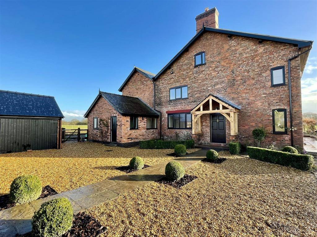 Dymocks Mill Lane, Oldcastle, Malpas 5 bed detached house for sale £