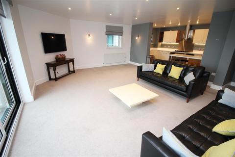 3 bedroom flat for sale, Dolphin Quays, The Quay, Poole