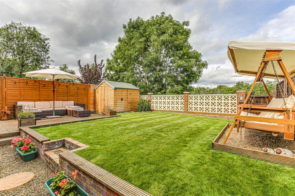 21 Garden.jpg