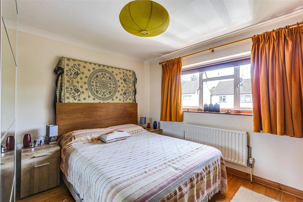 9 Bedroom 1.jpg