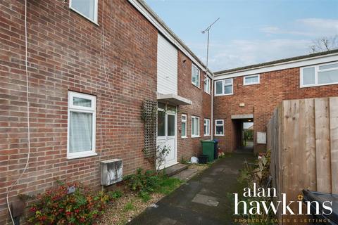 57 Fairfield, Royal Wootton Bassett, Swindon, SN4 7HJ