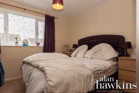 57 Fairfield, Royal Wootton Bassett, Swindon, SN4 7HJ