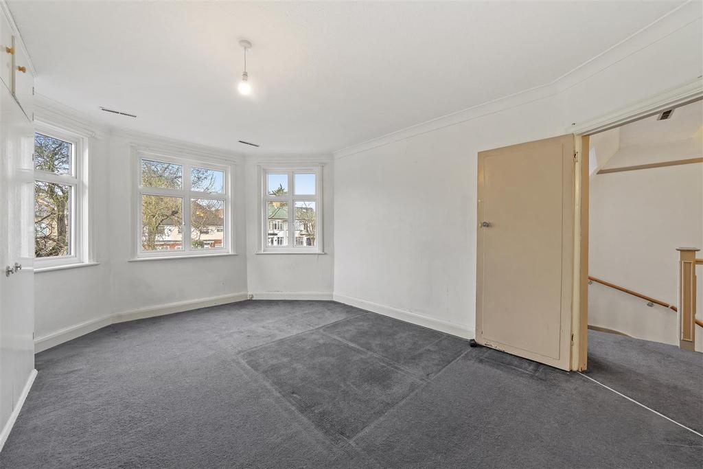 Watford Road, Harrow 3 bed semidetached house for sale £760,000