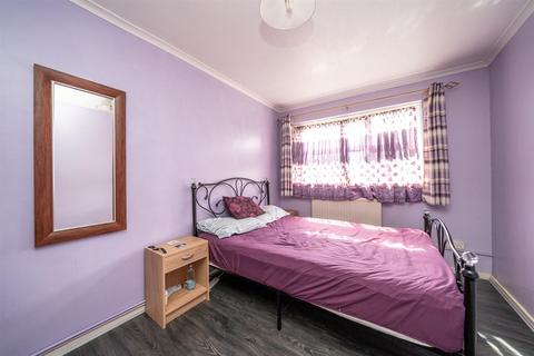 12 Arran Close, Hemel Hempstead, HP3 8TQ